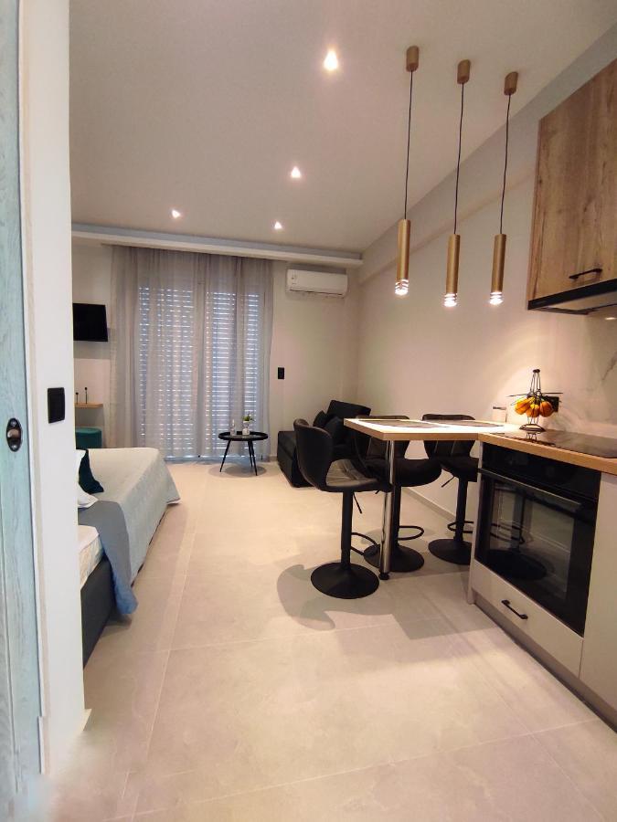 Poseidonas Luxury Apartment Platanes  Exterior photo